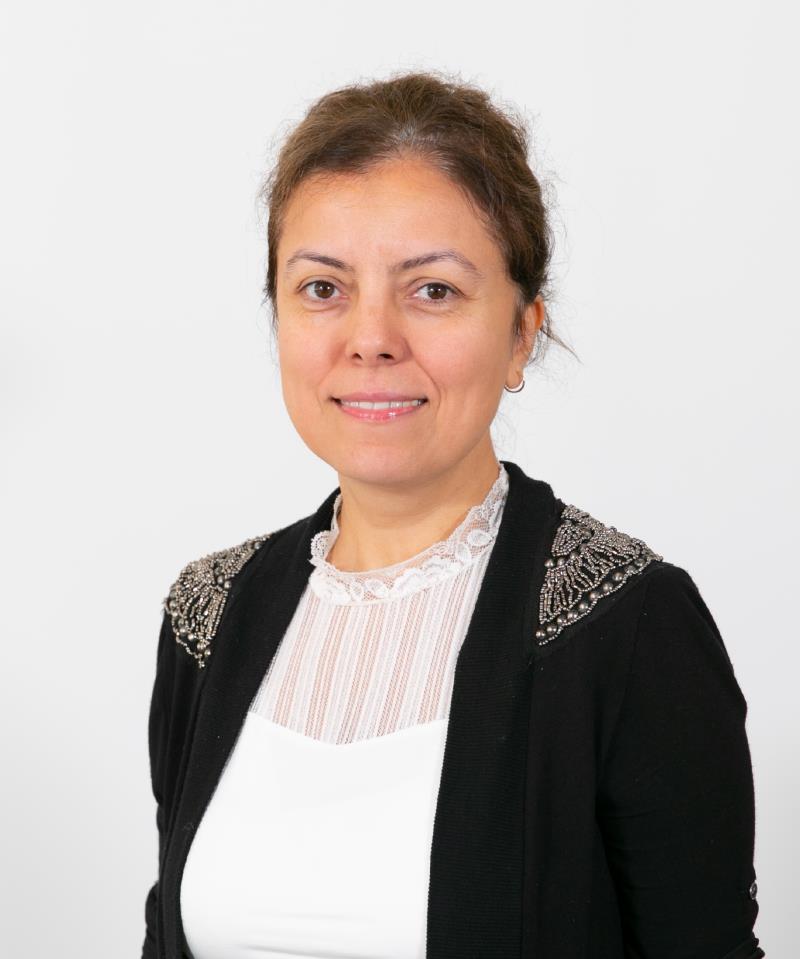 Özlem ÇAKIRKÖSE